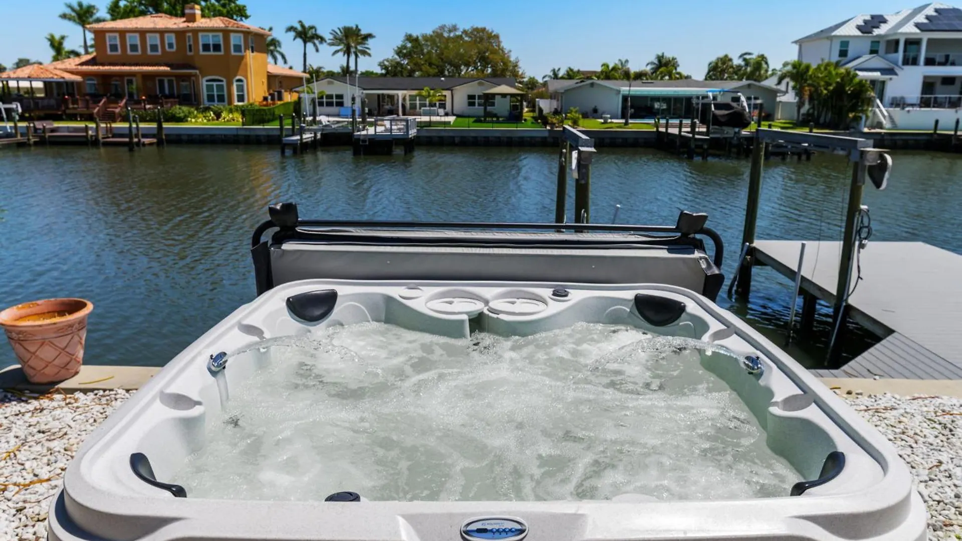 Villa Sleeps 10 Tiki Bar Private Pool Hot Tub Fire Pit Tampa 0*,
